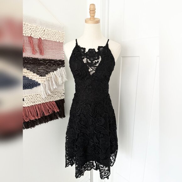 Dress The Population Hayden Crochet Lace Fit & Flare Dress Black Size XS - Picture 1 of 12